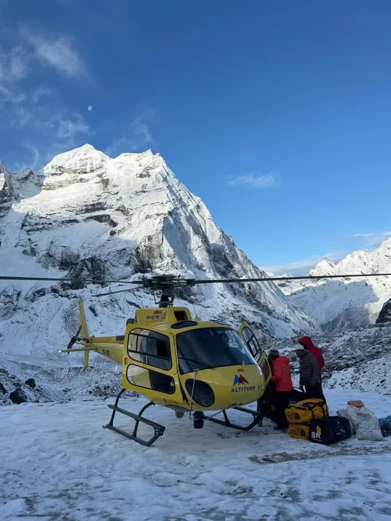Altitude Air Everest with Passengers